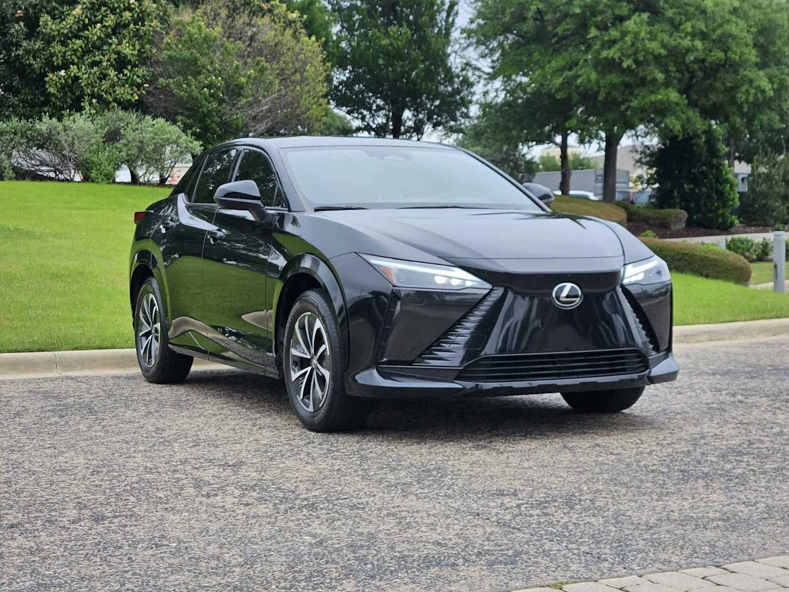 Certified 2024 Lexus RZ Premium with VIN JTJABABB5RA000471 for sale in Fort Worth, TX
