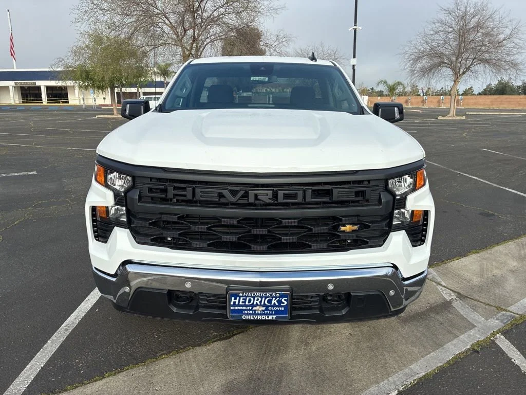 New 2026 Summit White Chevrolet WT image 8