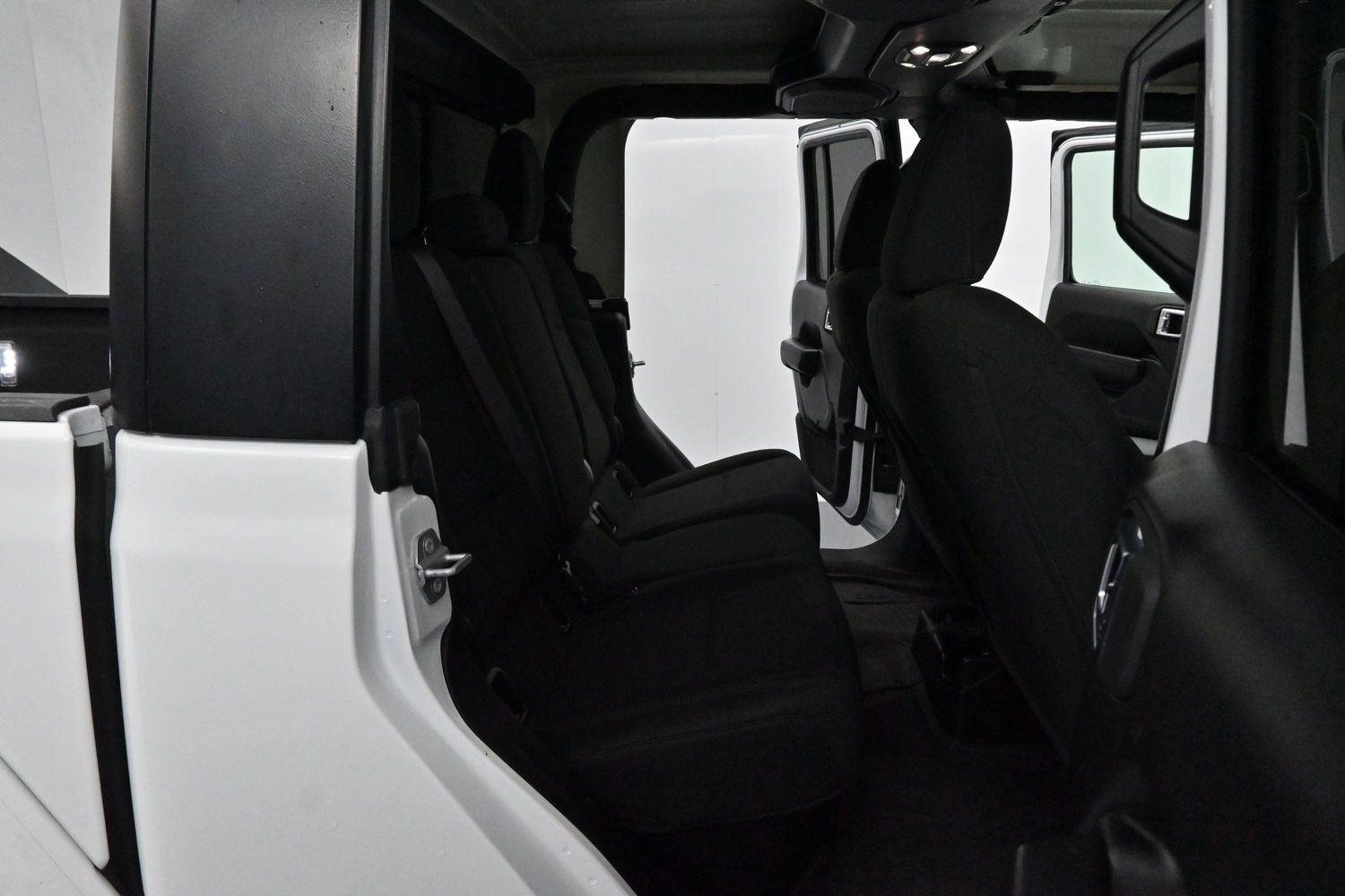 Used 2022 White Jeep Willys image 26