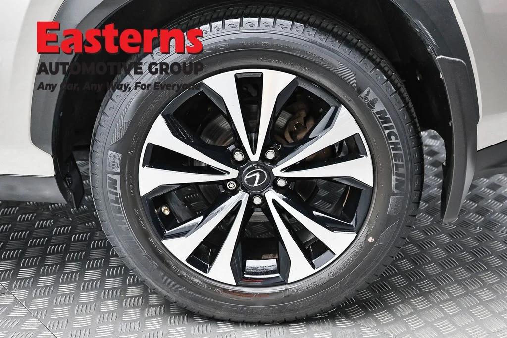 Used 2018 Silver Lexus 300 Base image 8