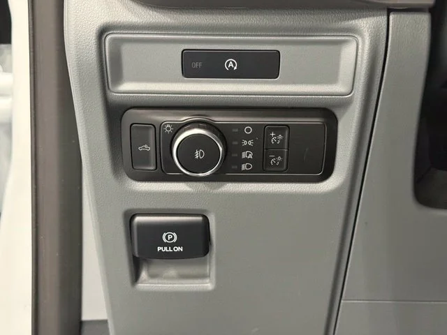 Used 2025 White Ford XLT image 12