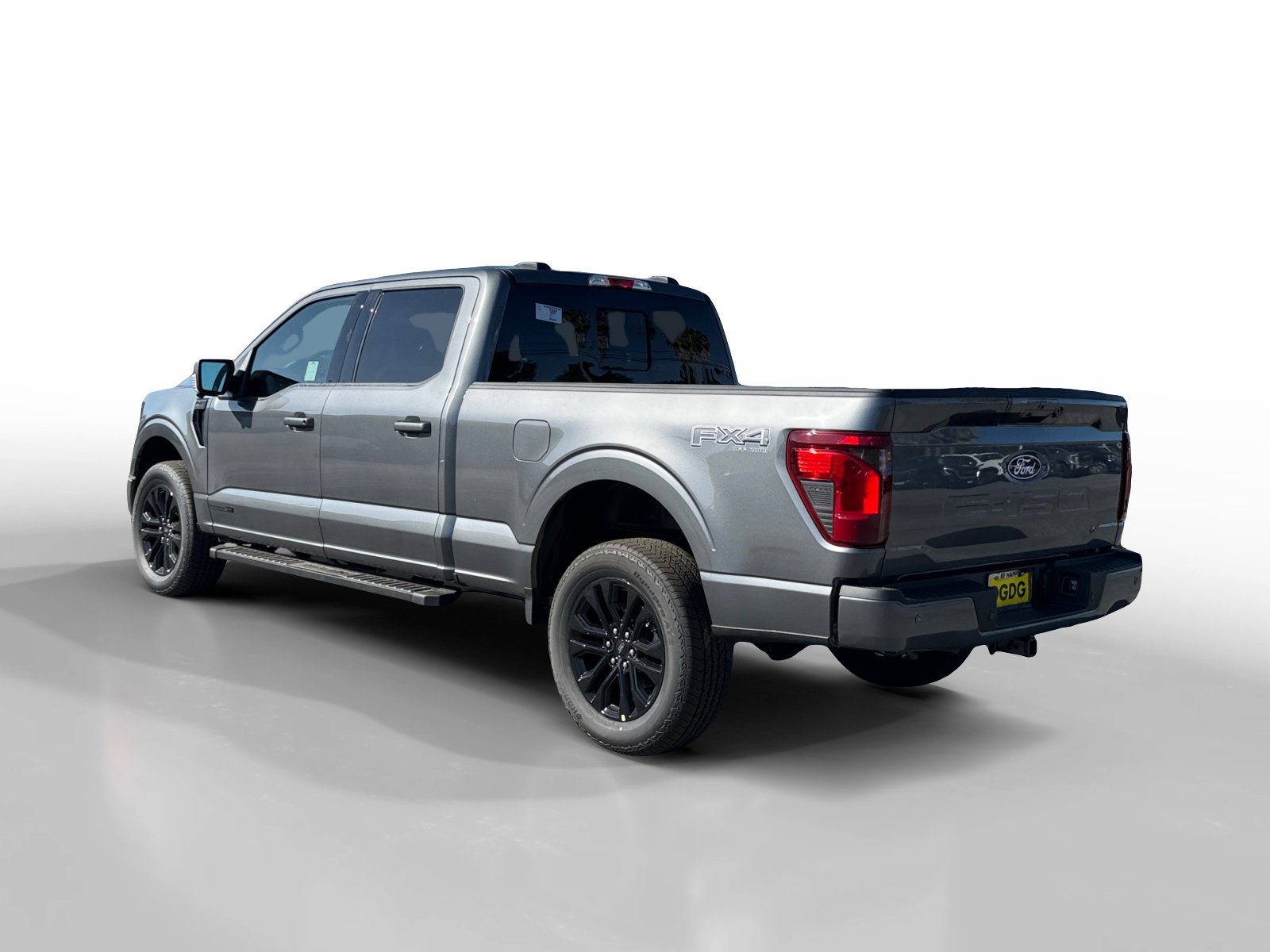 New 2026 Carbonized Gray Metallic Ford XLT image 3