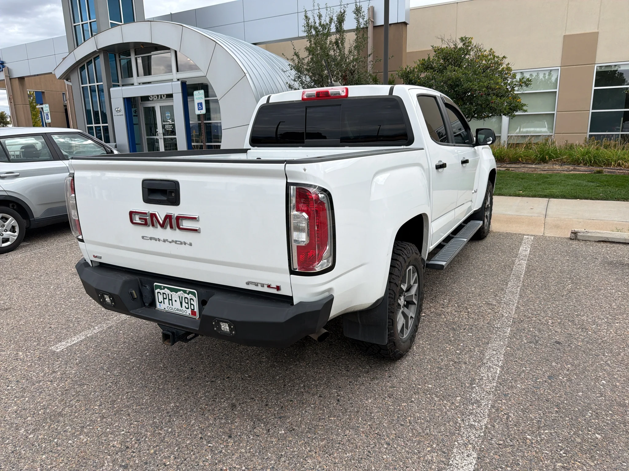 Used 2021 White GMC All Terrain image 5