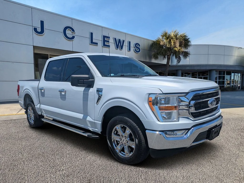 2022 Ford F-150 XLT SuperCrew 5-1/2 Box's photo