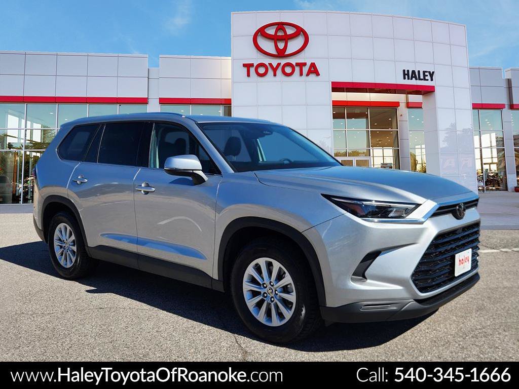 Certified Used 2025 Silver Toyota XLE image 1