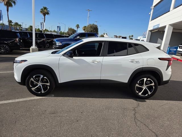 Certified Used 2024 Summit White Chevrolet 1RS image 3