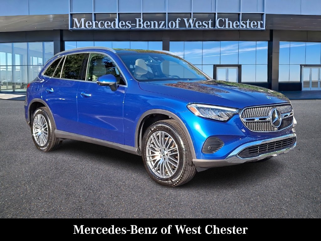 2026 Mercedes-Benz GLC 300 AWD 4MATIC® photo 1