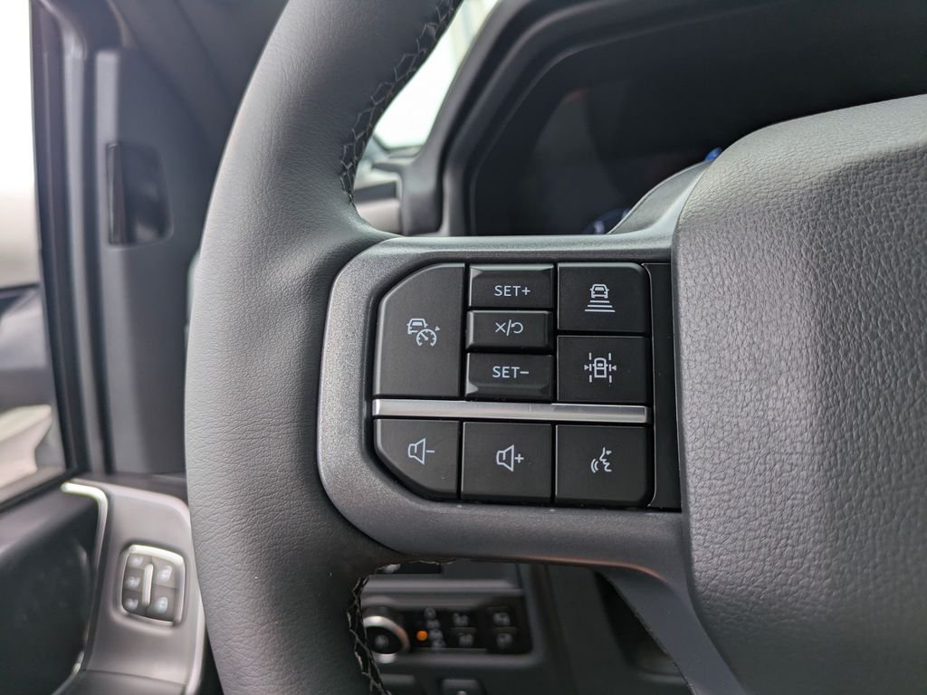 New 2026 Star White Metallic Tri-Coat Ford Lariat® image 51