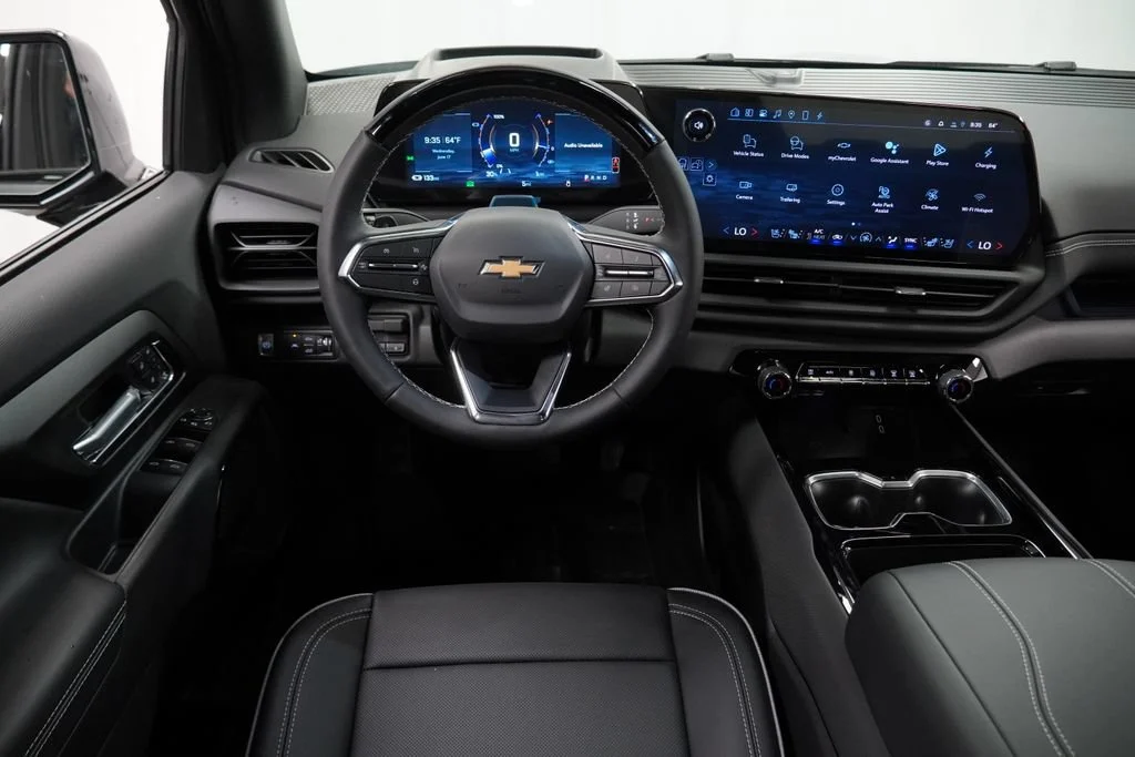 New 2026 Slate Gray Metallic Chevrolet LT - Max Range image 12
