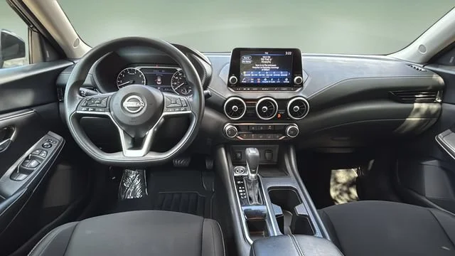 Used 2024  Nissan SV image 10