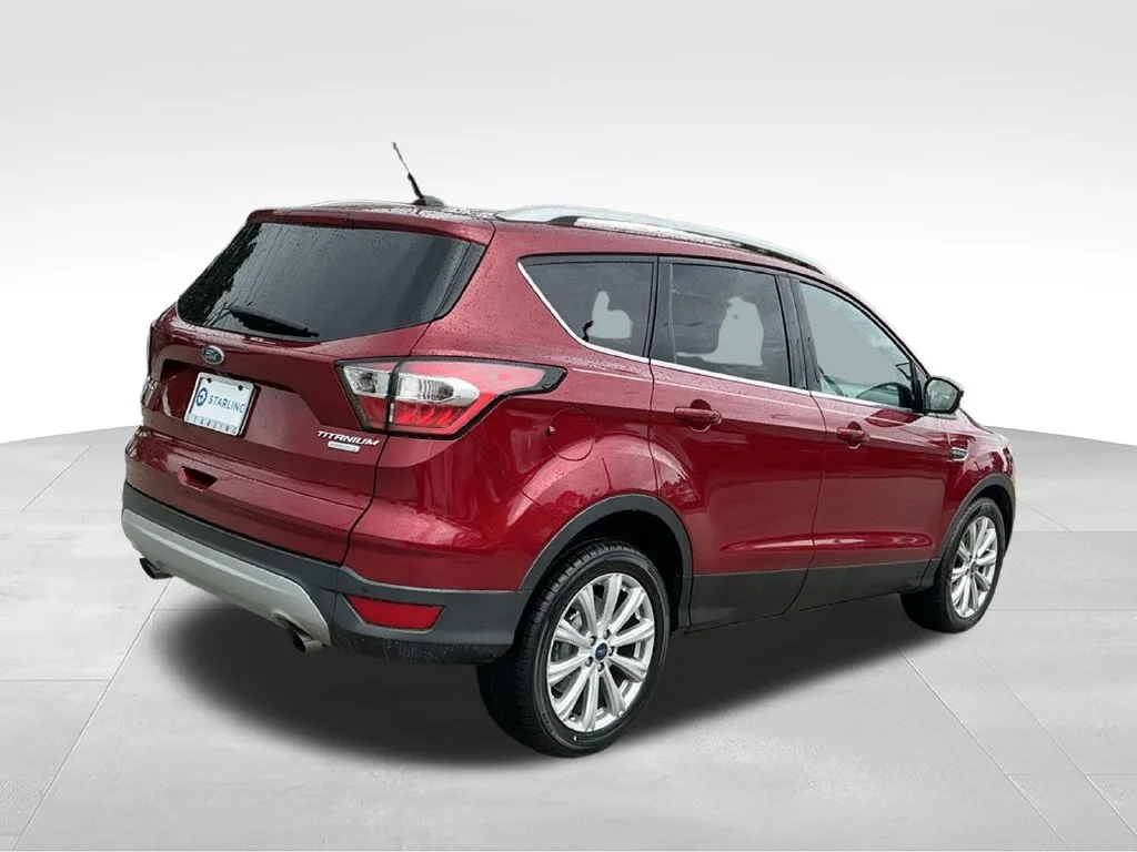 Used 2017 Red Ford Titanium image 9