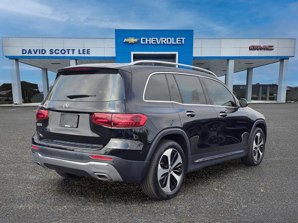 Used 2024  Mercedes-Benz GLB 250 image 8
