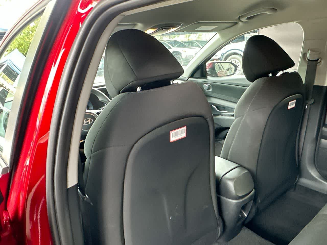 2026 Hyundai Elantra SE - Photo 23