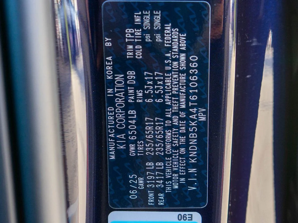 New 2026 Deep Chroma Blue Kia LXS image 34