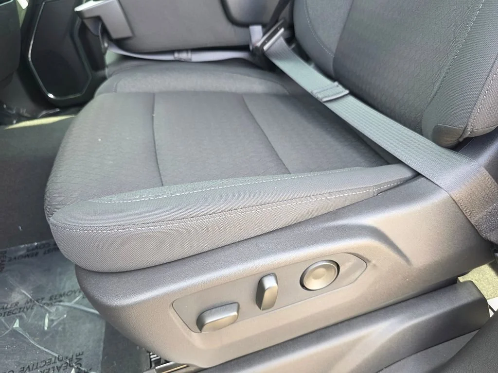 2026 Chevrolet Silverado 1500 LT - Photo 10