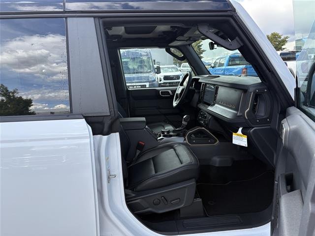New 2026 Oxford White Ford Badlands® image 33