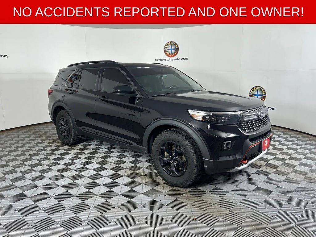 Used 2023 Agate Black Metallic Ford Timberline image 16