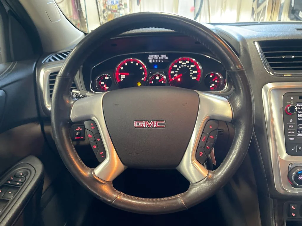 Used 2017 White GMC Limited image 20