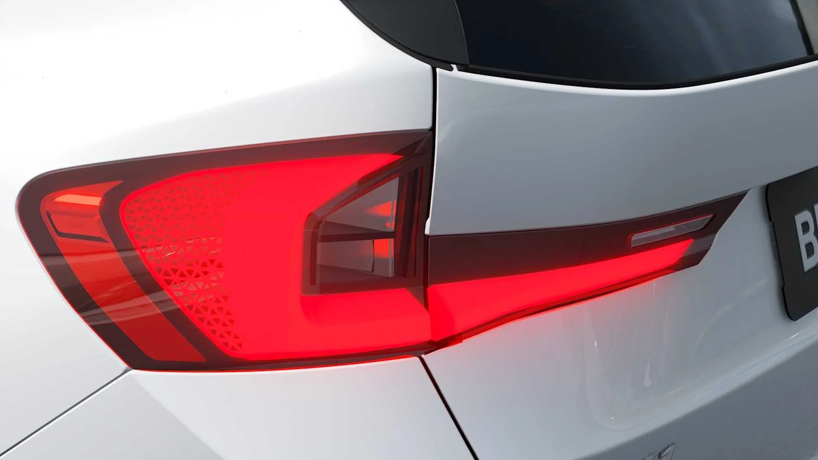 Used 2026 Mineral White Metallic BMW xDrive28i image 8