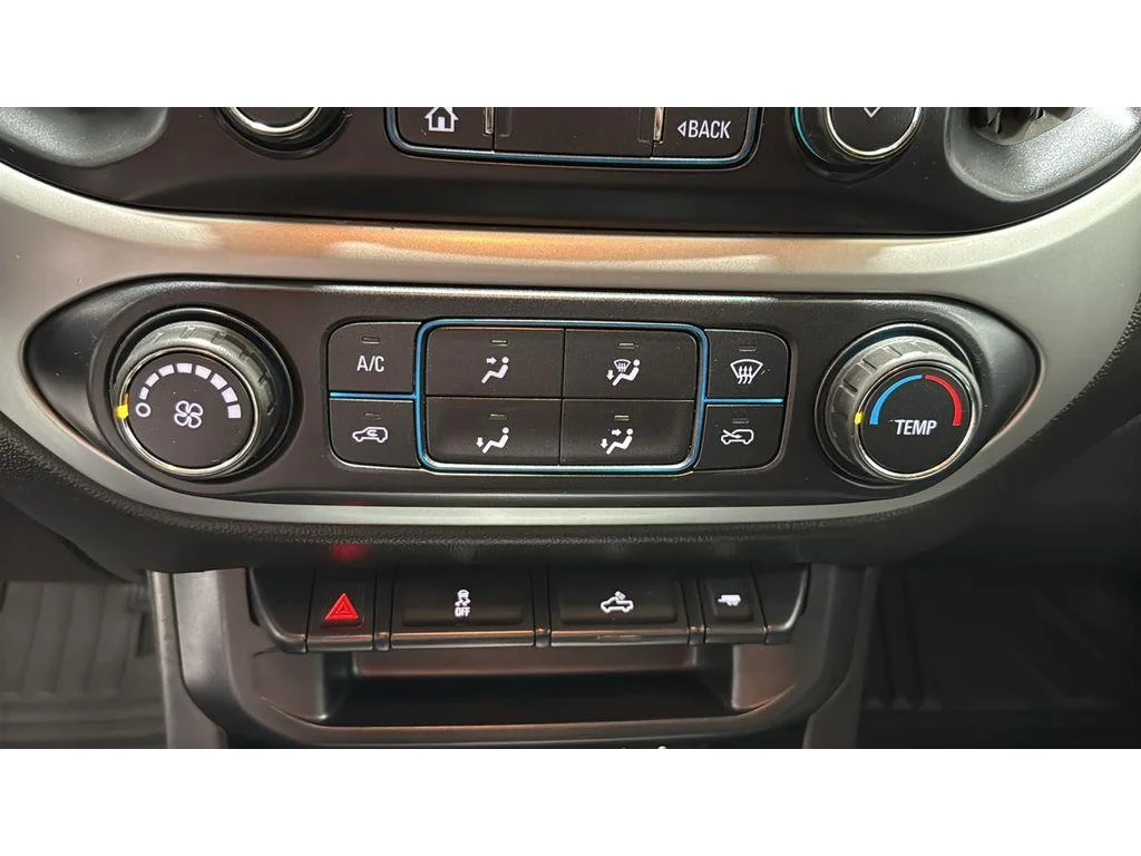 Used 2020 Summit White Chevrolet LT image 24