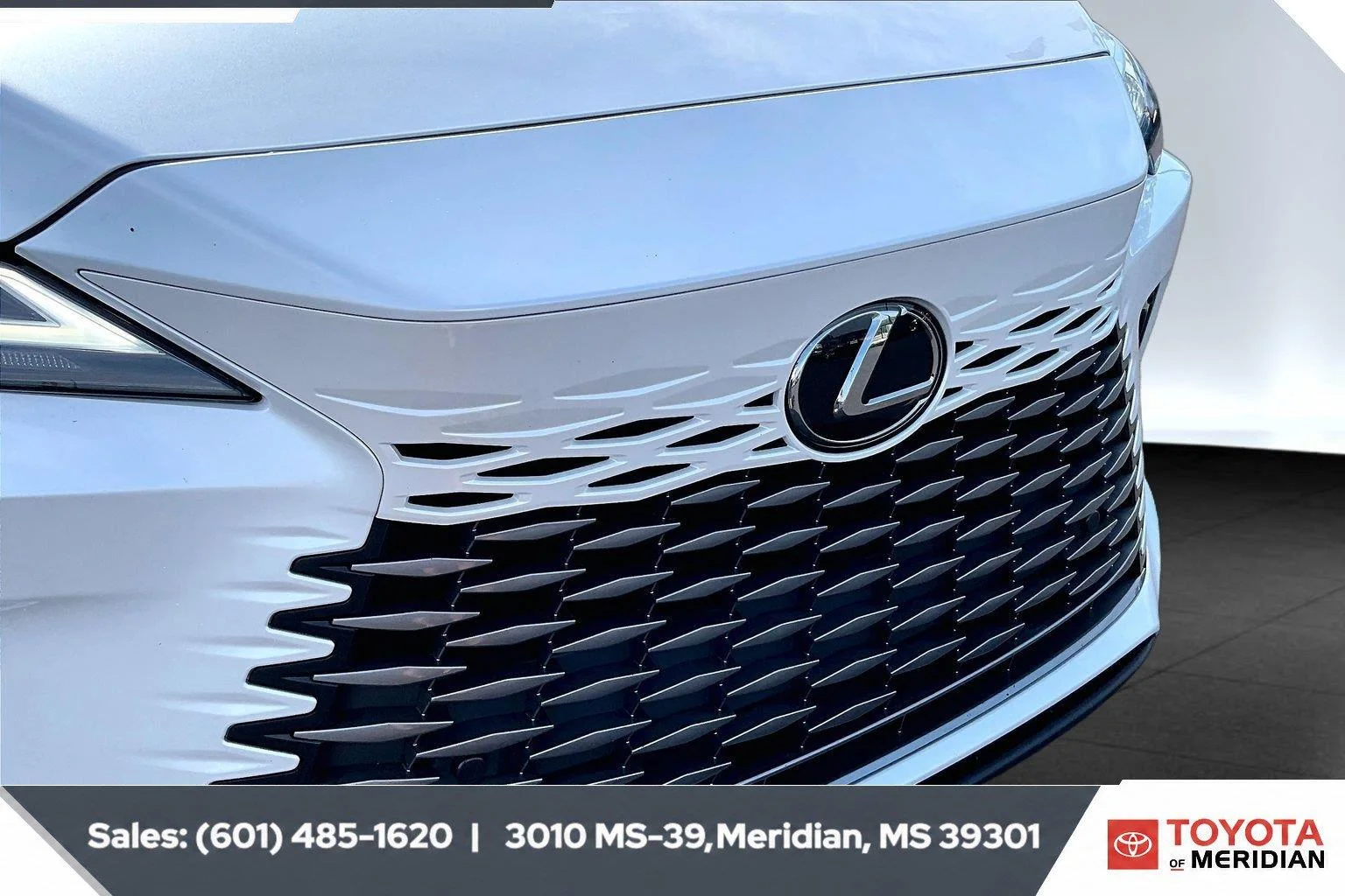 Used 2023 Eminent White Pearl Lexus RX 350h Premium Plus image 21