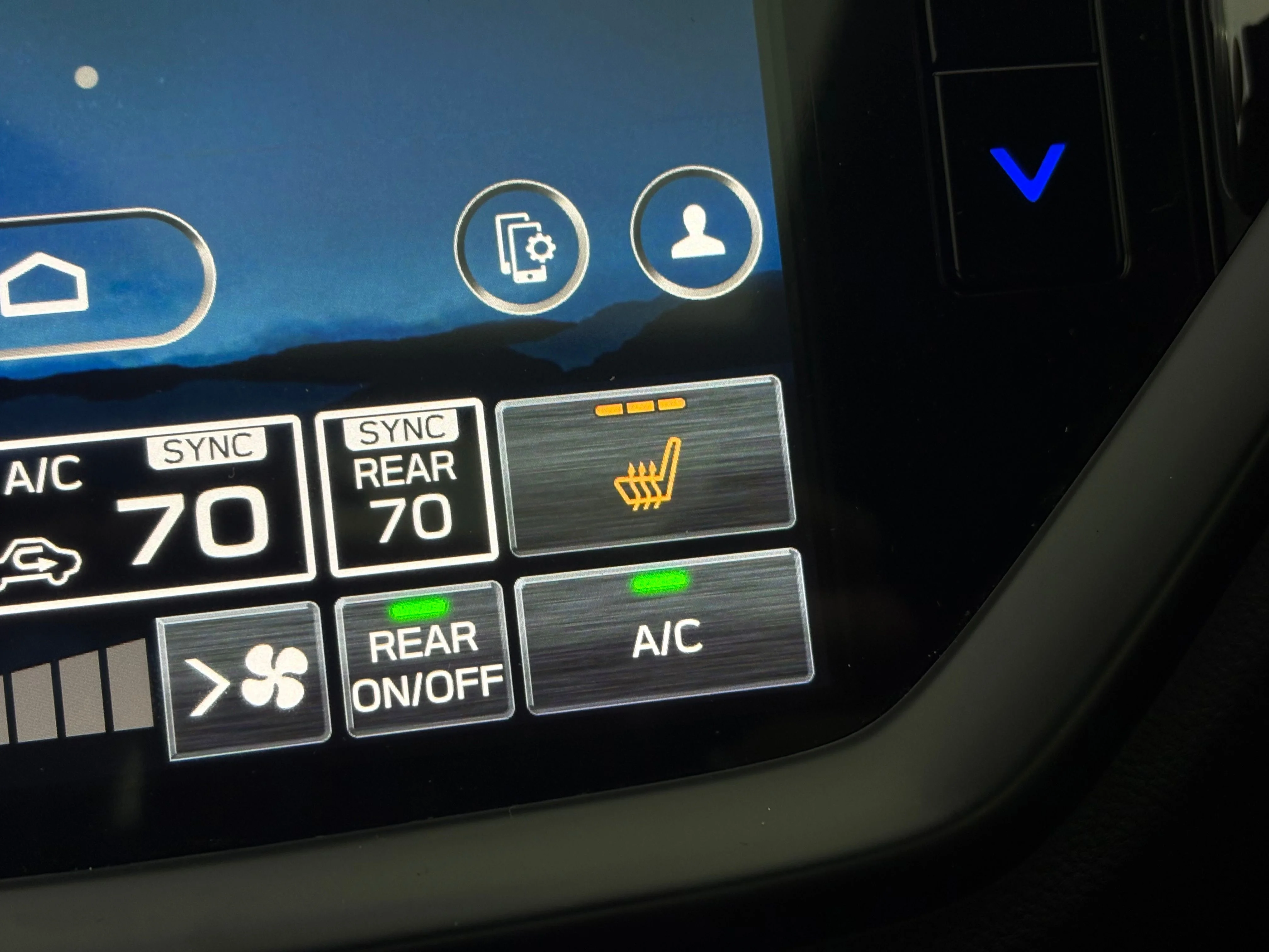 Used 2025 Crystal Black Silica Subaru Onyx Edition image 6
