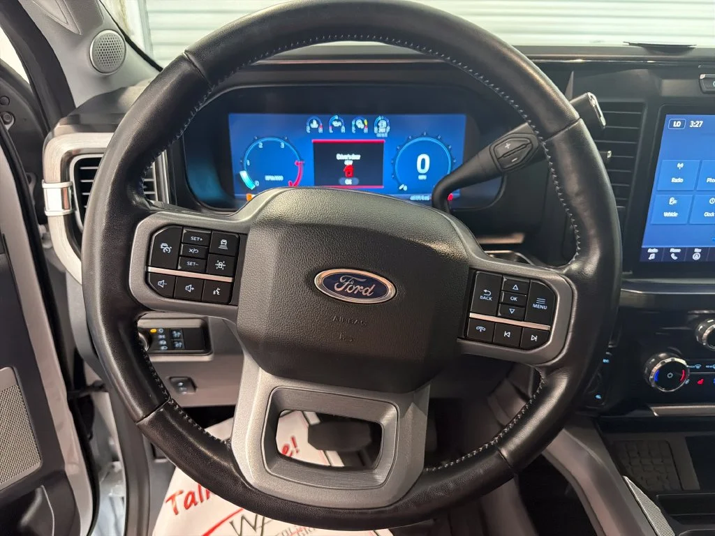 Used 2024 White Ford Lariat image 17