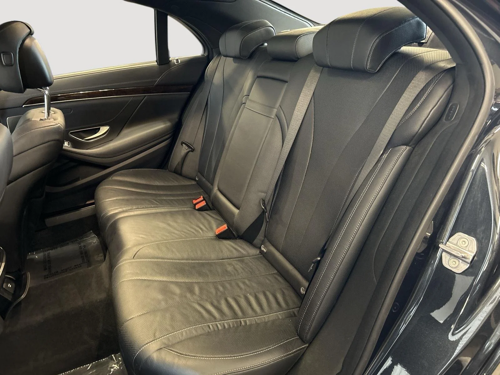 Certified Used 2020 Magnetite Black Metallic Mercedes-Benz S 450 image 28