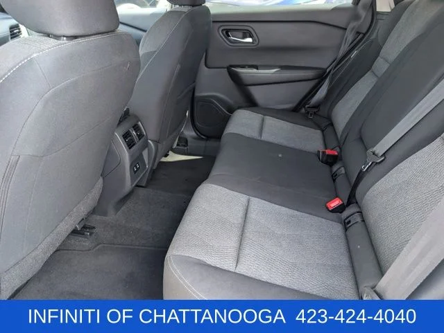 Used 2024 White Nissan SV image 14