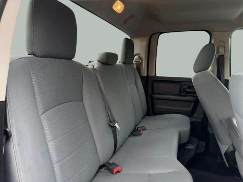 Used 2018  Ram Express image 27