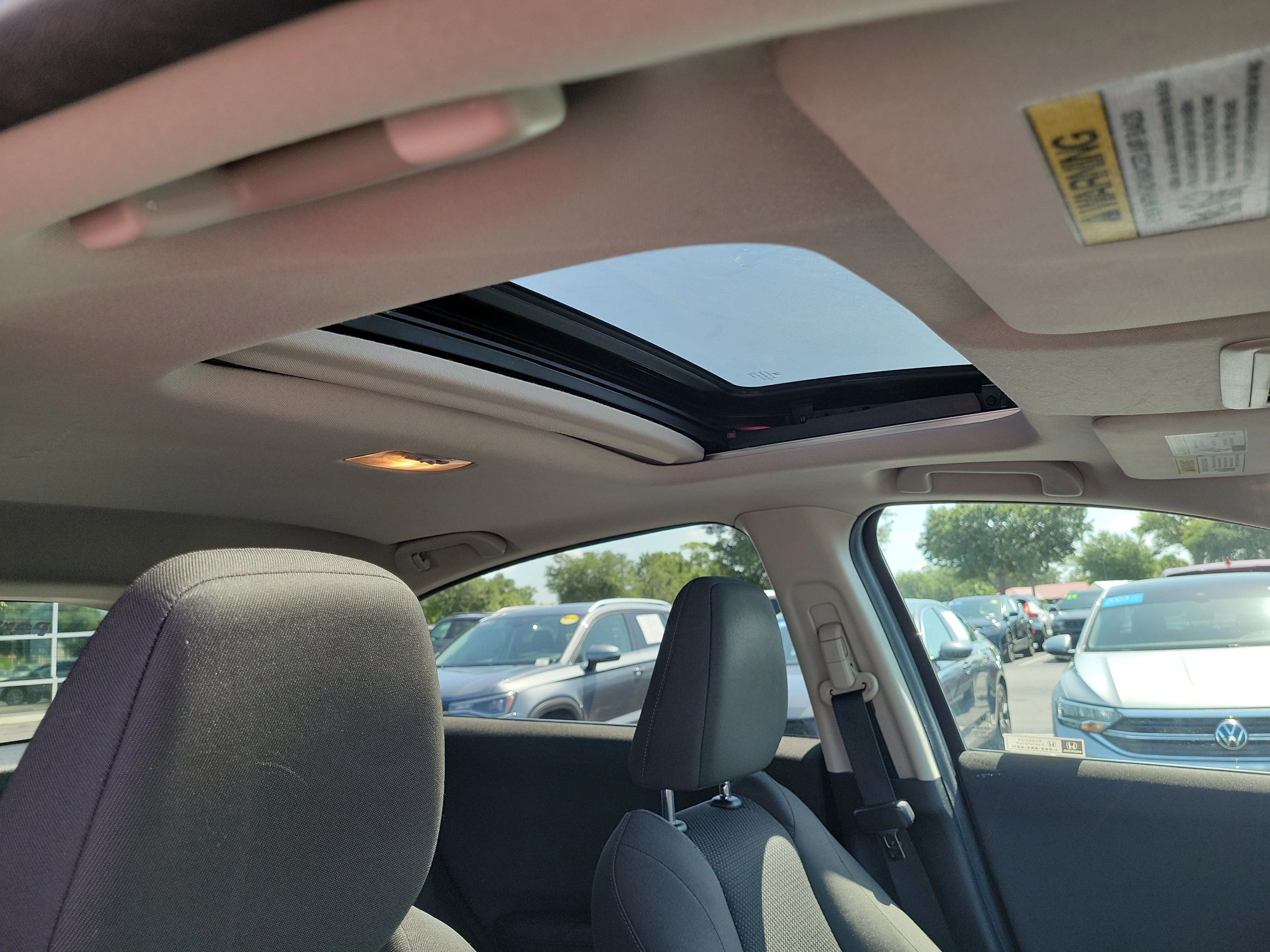 Used 2022 Gray Honda EX image 9