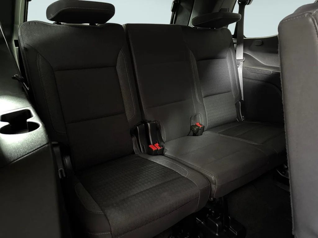 Used 2023 Silver Sage Chevrolet LS image 16