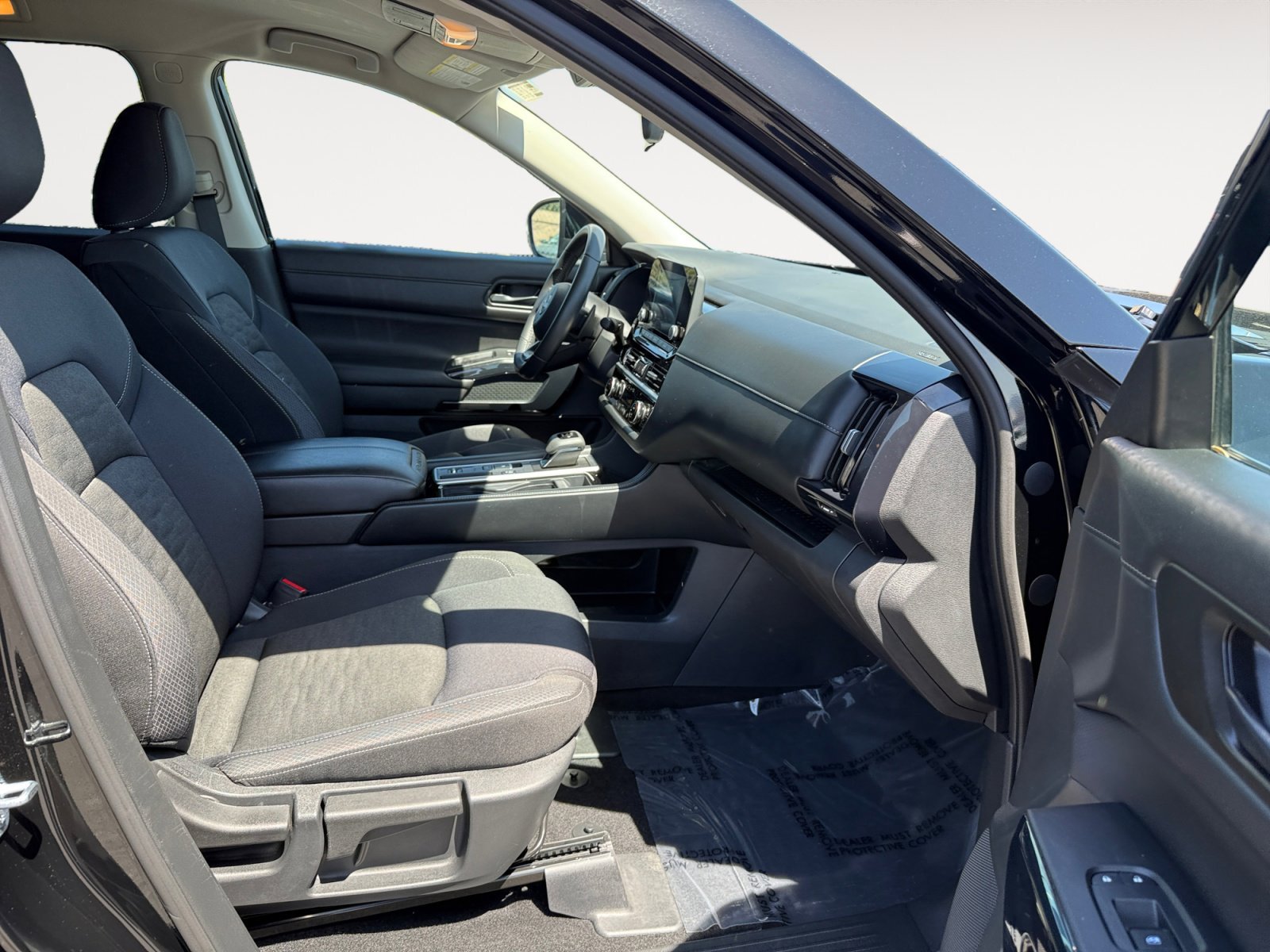Used 2025 Super Black Nissan SV image 19