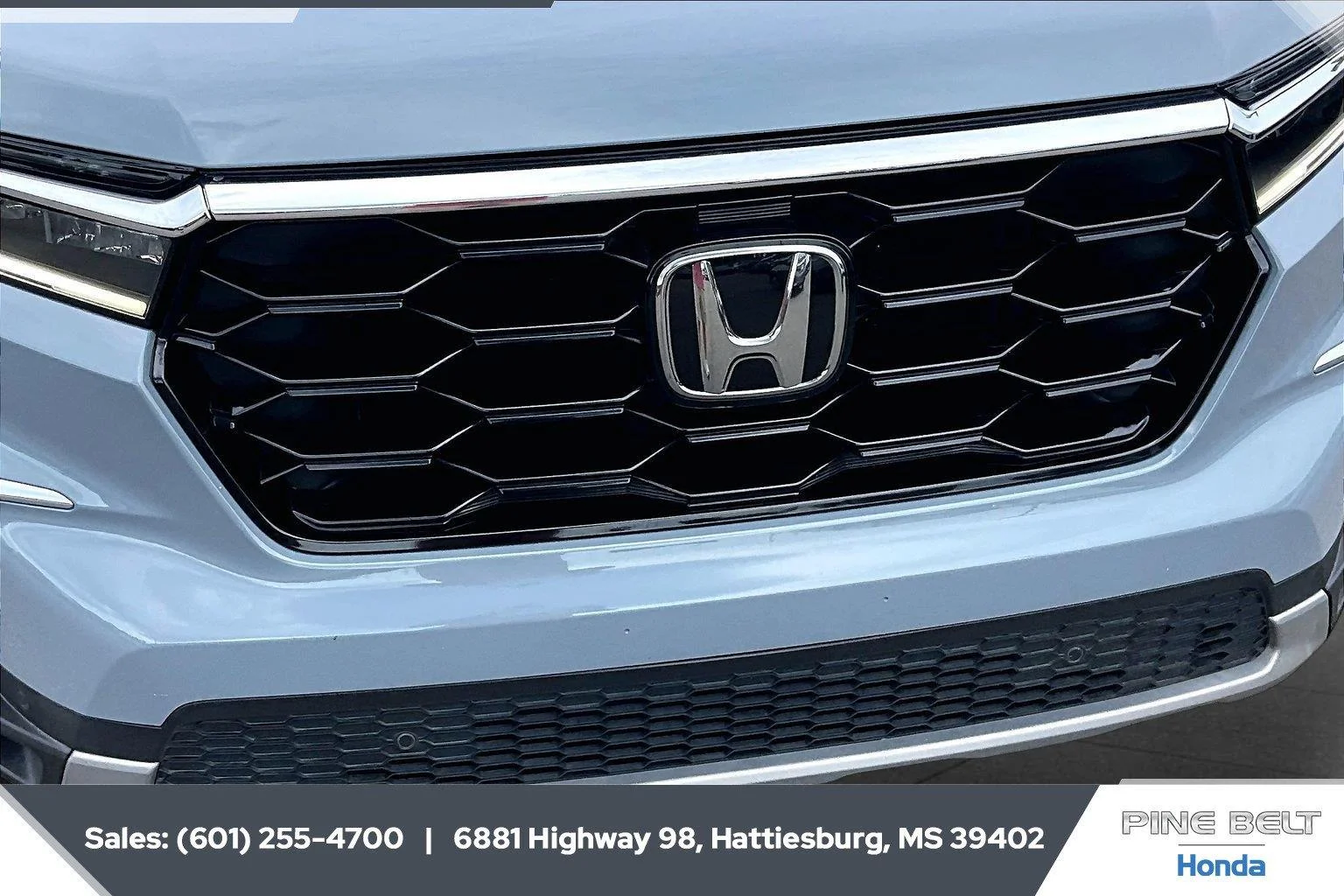 Used 2024 Sonic Gray Pearl Honda Touring image 22
