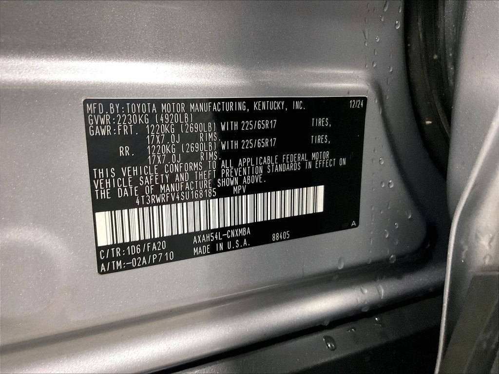 Used 2025 Silver Toyota XLE image 36