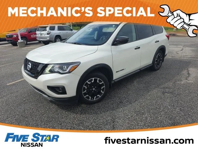 2020 Nissan Pathfinder SV