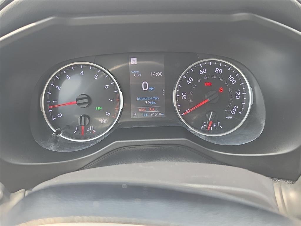Used 2021 Magnetic Gray Metallic Toyota XLE image 3