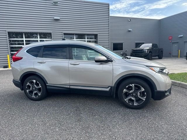 Certified Used 2018 White Diamond Pearl Honda Touring image 3