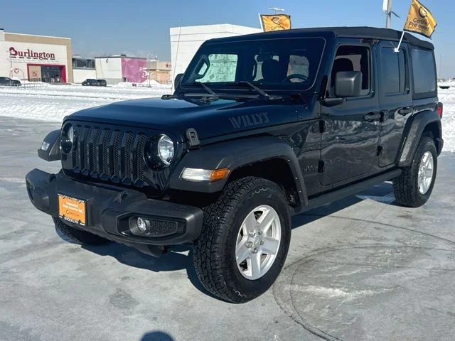 Used 2022 Black Jeep Unlimited Willys image 4