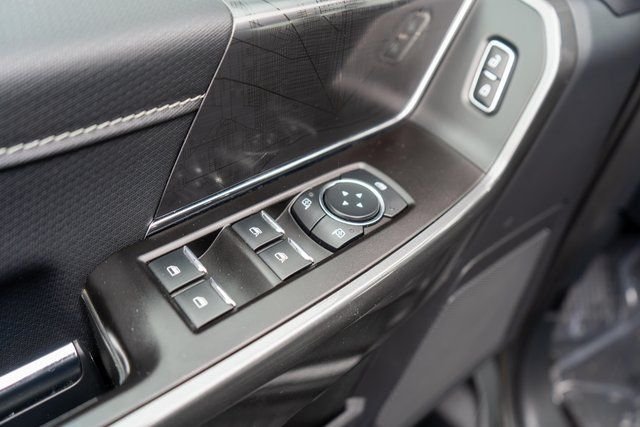 Used 2023 Carbonized Gray Metallic Ford XLT image 17