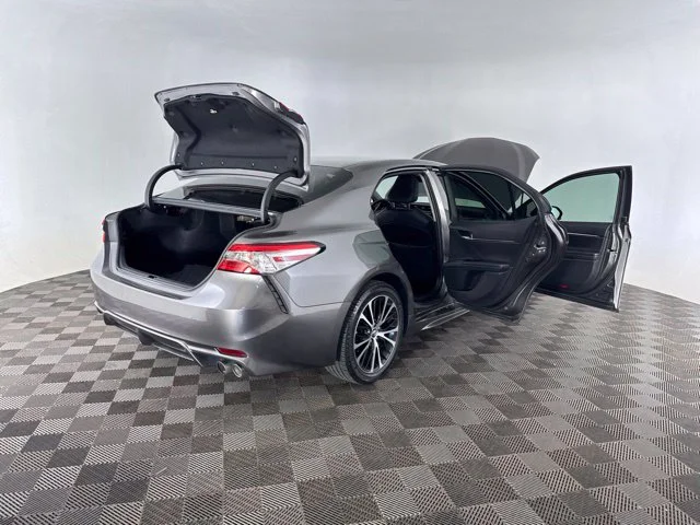Used 2020 Gray Toyota SE image 16