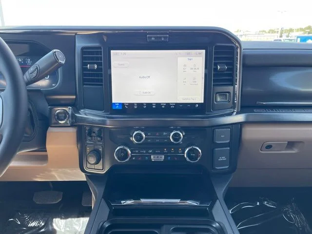 2026 Ford F-250 Super Duty Lariat - Photo 11