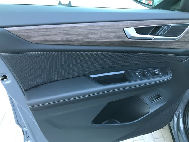 New 2026 Pure Gray Volkswagen 2.0T SEL image 14
