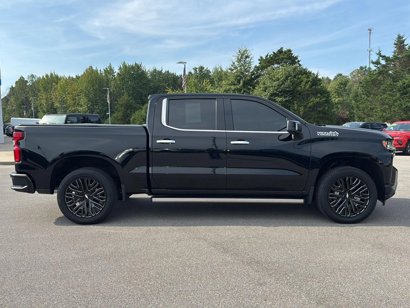 Used 2022 Black Chevrolet High Country image 10