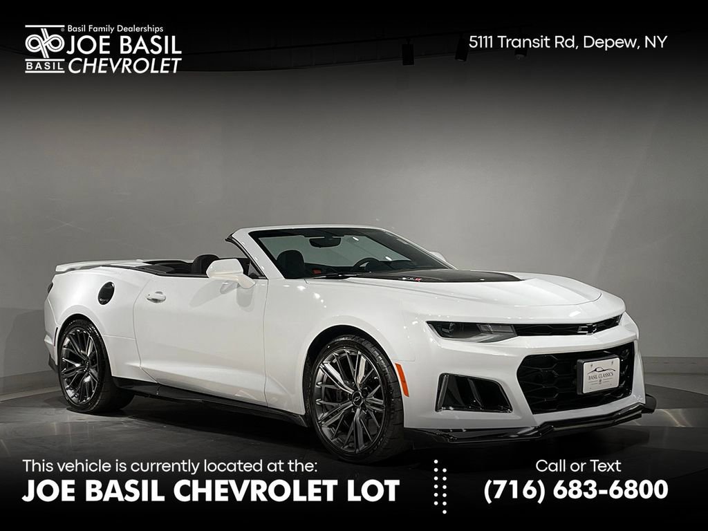 Used 2023 Summit White Chevrolet ZL1 image 1