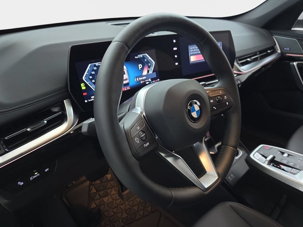 New 2026 Mineral White Metallic BMW xDrive28i image 16