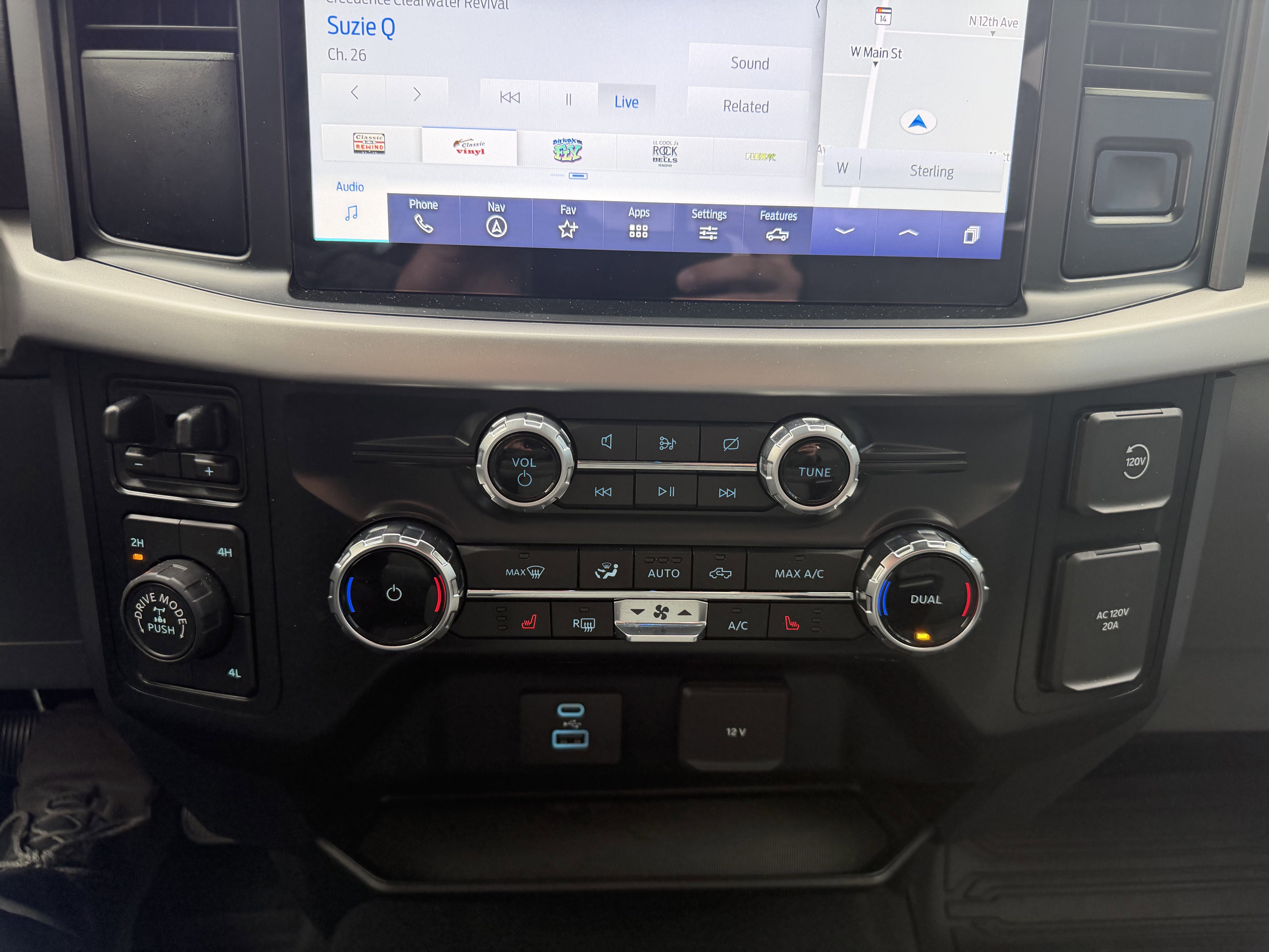 2023 Ford F-150 XLT - Photo 16