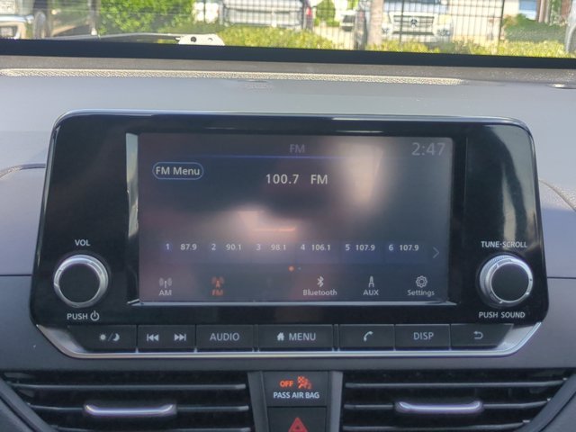 Used 2024 Deep Blue Pearl Nissan  image 25