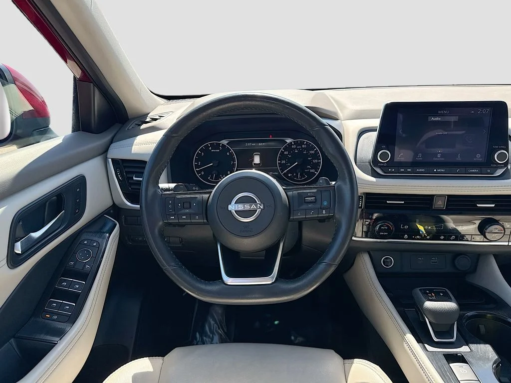 Used 2023 Scarlet Ember Nissan SL image 18