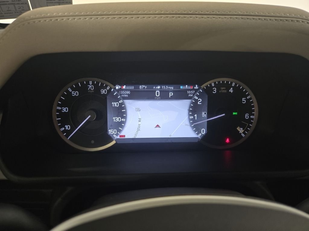 Used 2023 Fuji White Land Rover S image 11